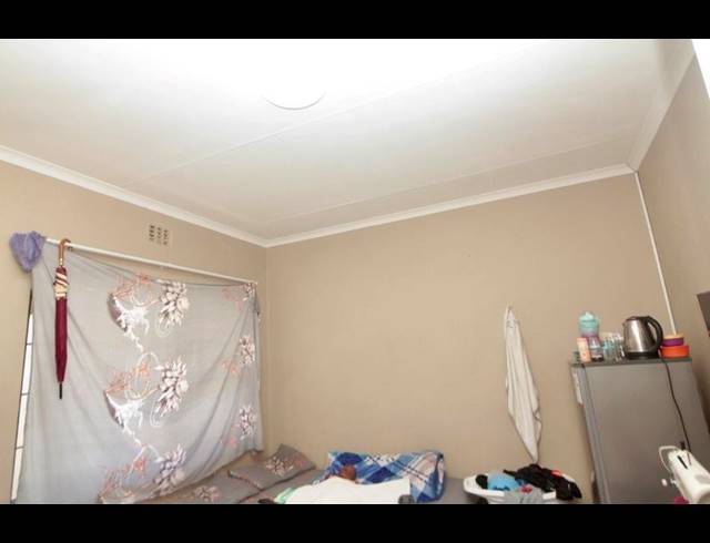 5 BEDROOM HOUSE FOR SALE IN KENSINGTON